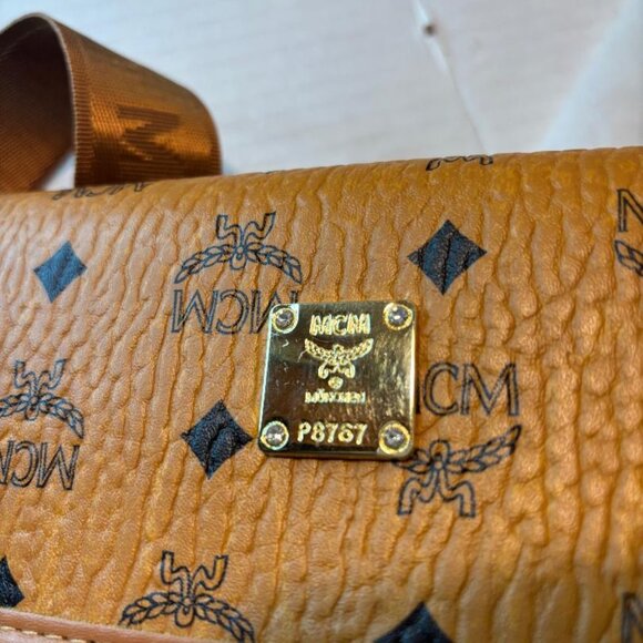 MCM #P8767 Shoulder Bag/Purse   Cognac color w/Dust cover NEW - Picture 4 of 12